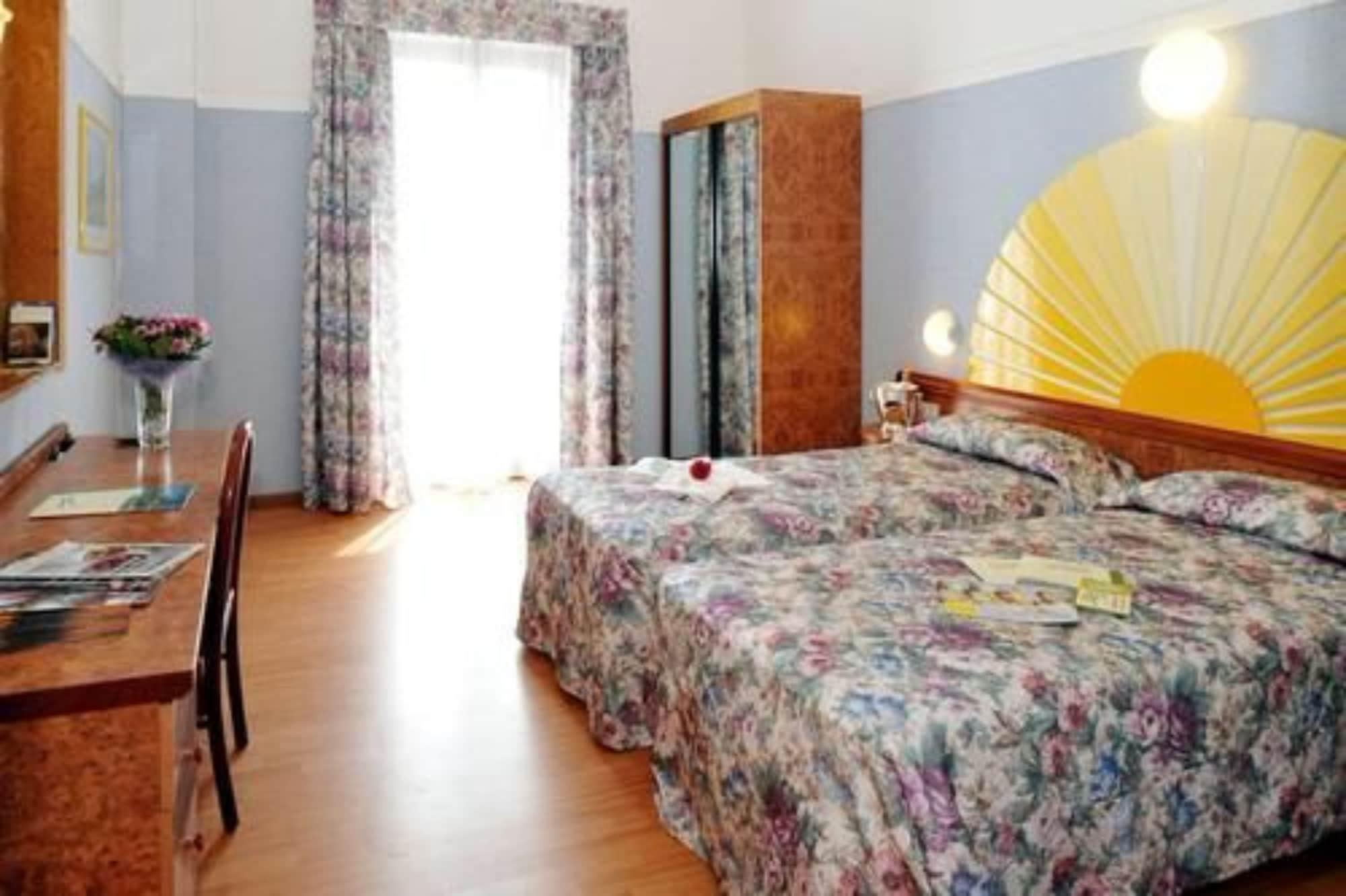 סן זנו די מונטניה Park Hotel Jolanda מראה חיצוני תמונה