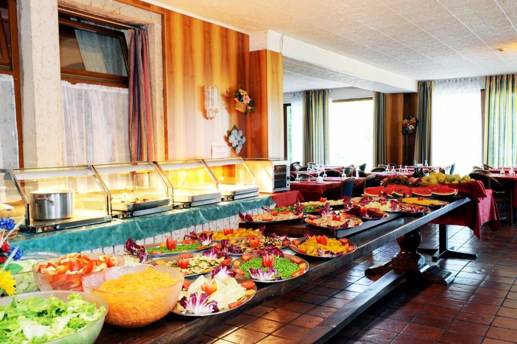 סן זנו די מונטניה Park Hotel Jolanda מראה חיצוני תמונה