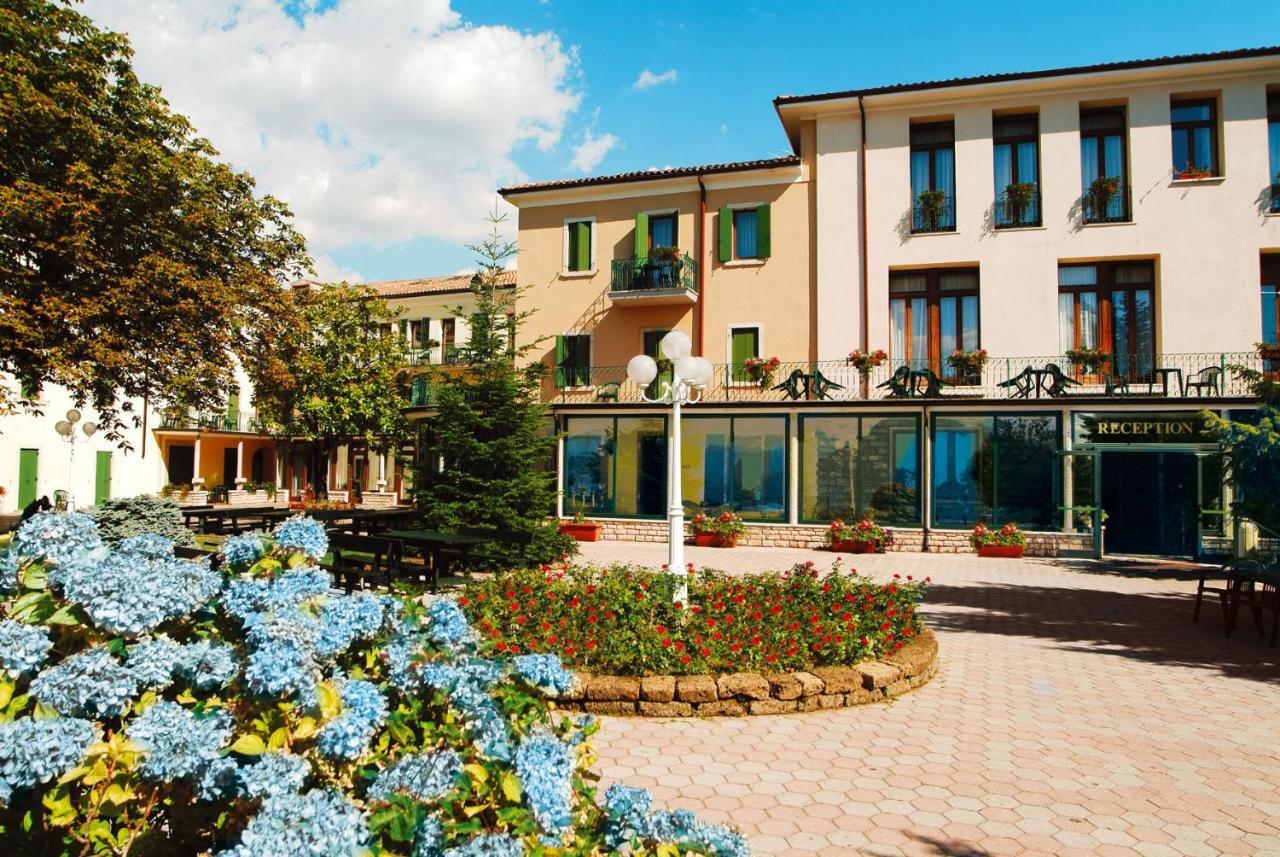 סן זנו די מונטניה Park Hotel Jolanda מראה חיצוני תמונה