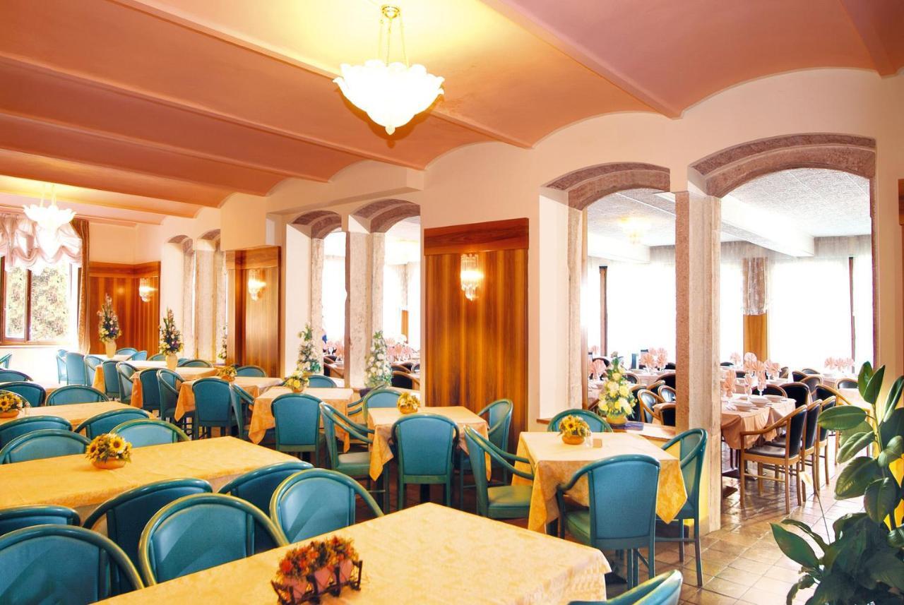 סן זנו די מונטניה Park Hotel Jolanda מראה חיצוני תמונה